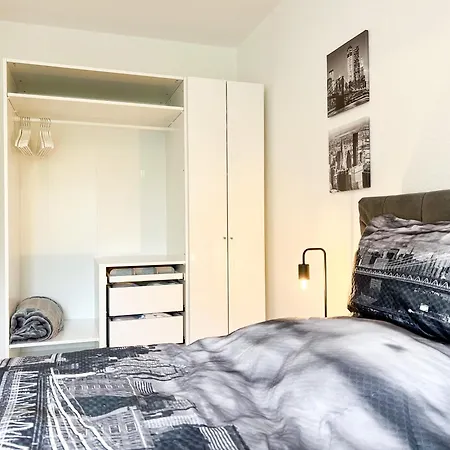 New-york Appartment, 2 Zimmer, Zentral Naehe Bahnhof Wilhelmshoehe Apartment